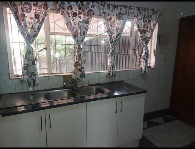 4 BEDROOM PROPERTY TO RENT IN BIRCHLEIGH